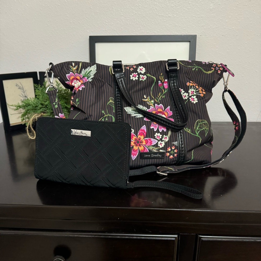 Vera Bradley Bag & Clutch